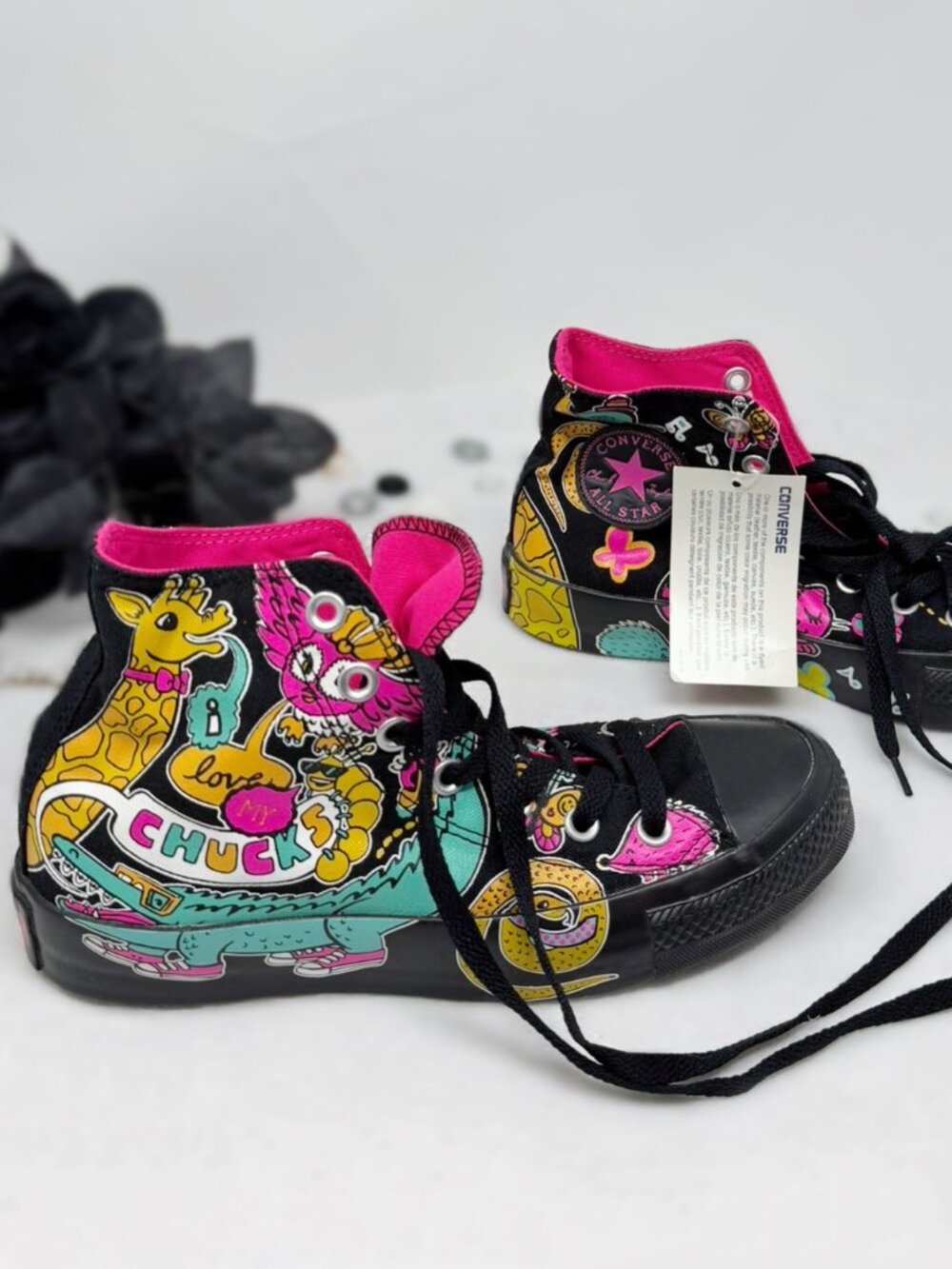 Converse All Stars Womens Chucks US size 7 High Tops Sneakers Graffiti Print NWT